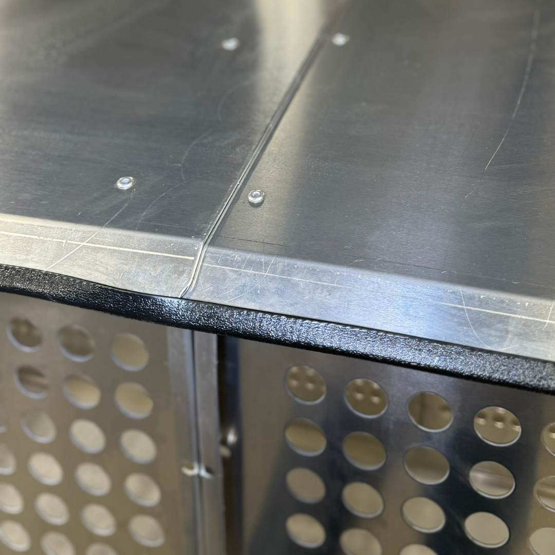 Dog Box 55600 Professional K9 Series Kennel / 46.5 W x 133 D x 63.5 H / Hole Ventilation / Mill Finish Aluminum / Owens Products