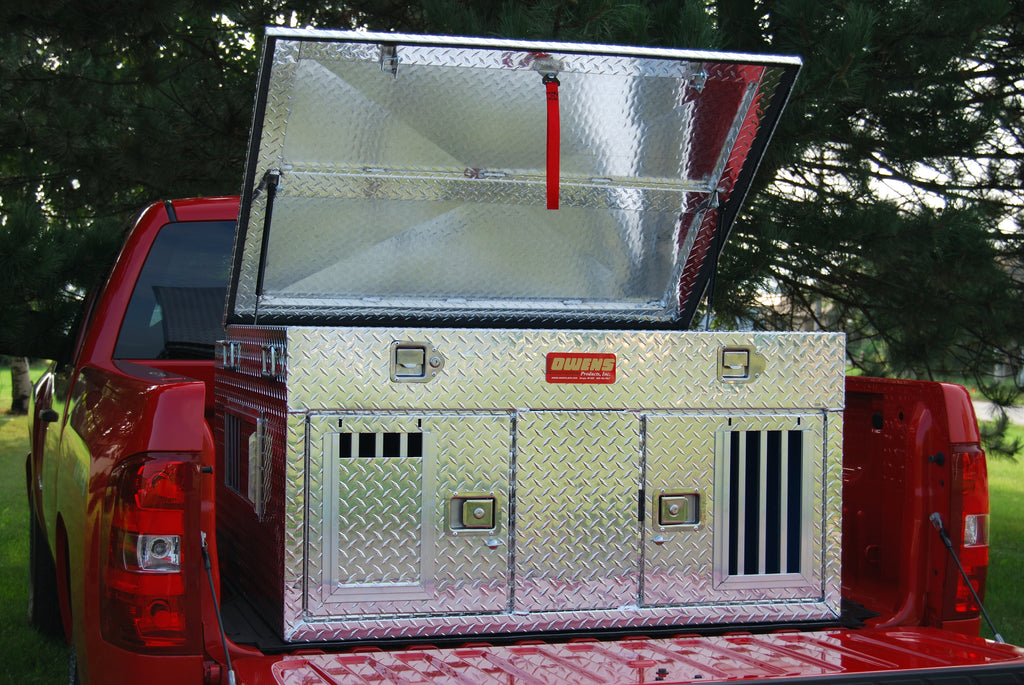 Dog Box 55006 Hunter Series Double Compartment with Top Storage / 48 W x 45 D x 26 H / Standard Vents / Diamond Tread Aluminum / Owens Products