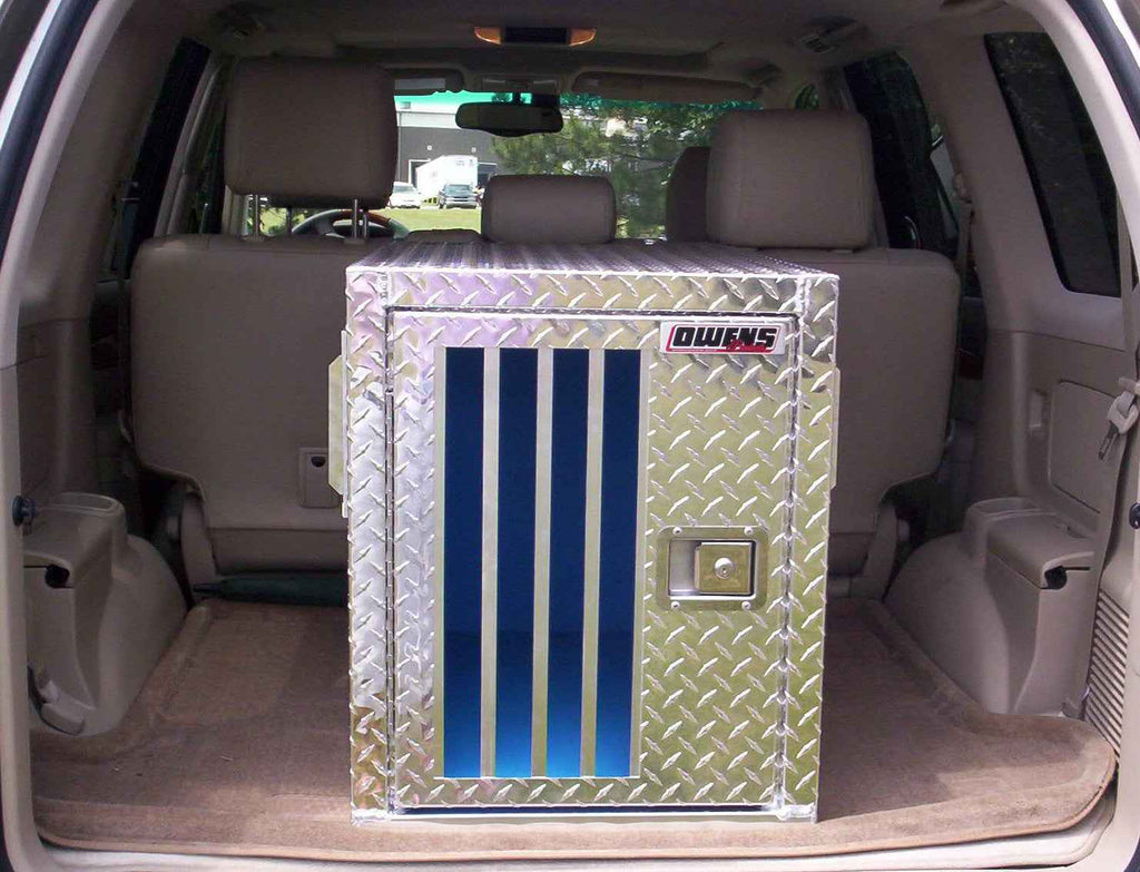 Dog Box 55015 Hunter Series Single Compartment / 20 W x 30 D x 24 H / Standard Vents / Diamond Tread Aluminum / Owens Products