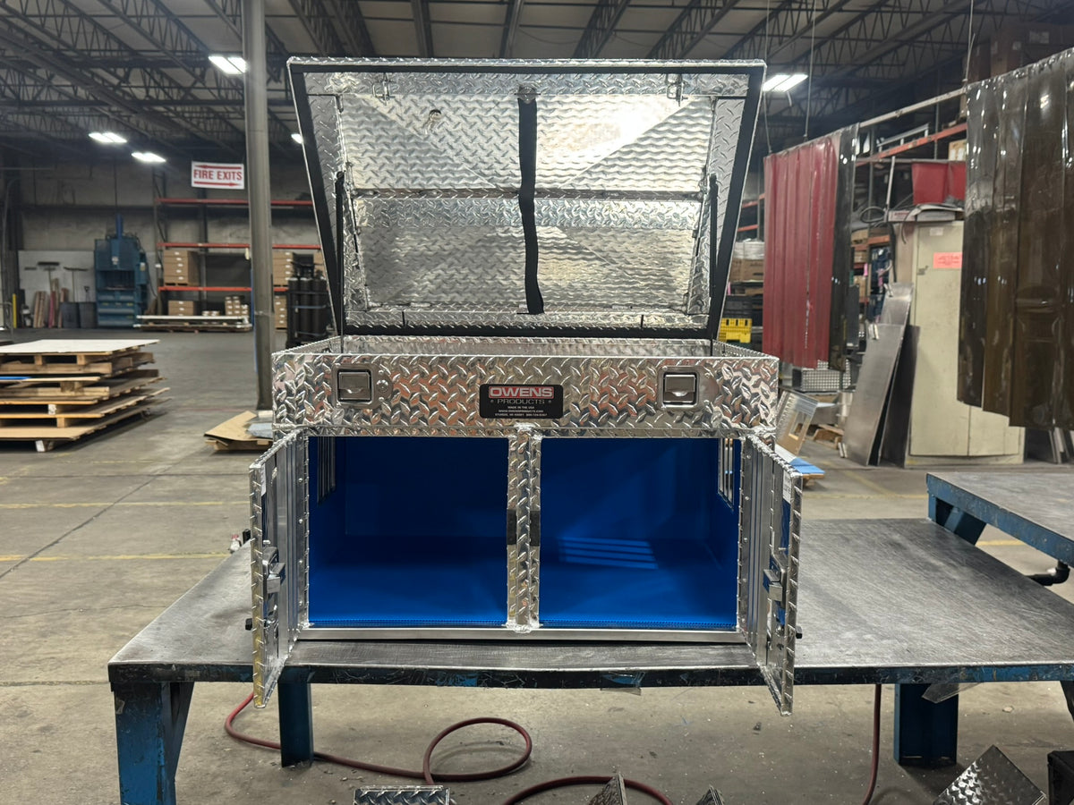 Dog Box 55018 Hunter Series Double Compartment Top Storage / 36 W X 28.5 D X 22 H / Standard Vents / Diamond Tread Aluminum / Owens Products - CALL TO ORDER