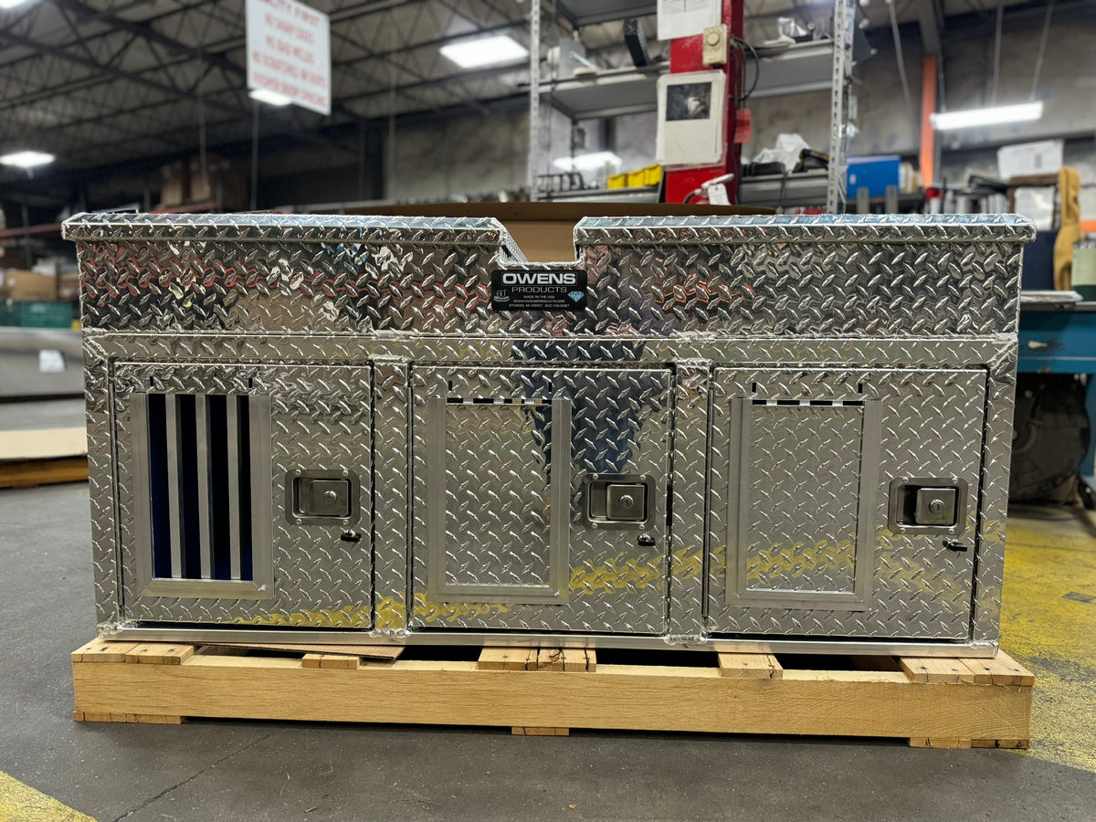 Dog Box 55053 Hunter Series Triple Compartment with Top Storage / 58 W x 40 D x 26 H / with Wheel Well Notches / All Seasons Rear Vents / Diamond Tread Aluminum / Owens Products