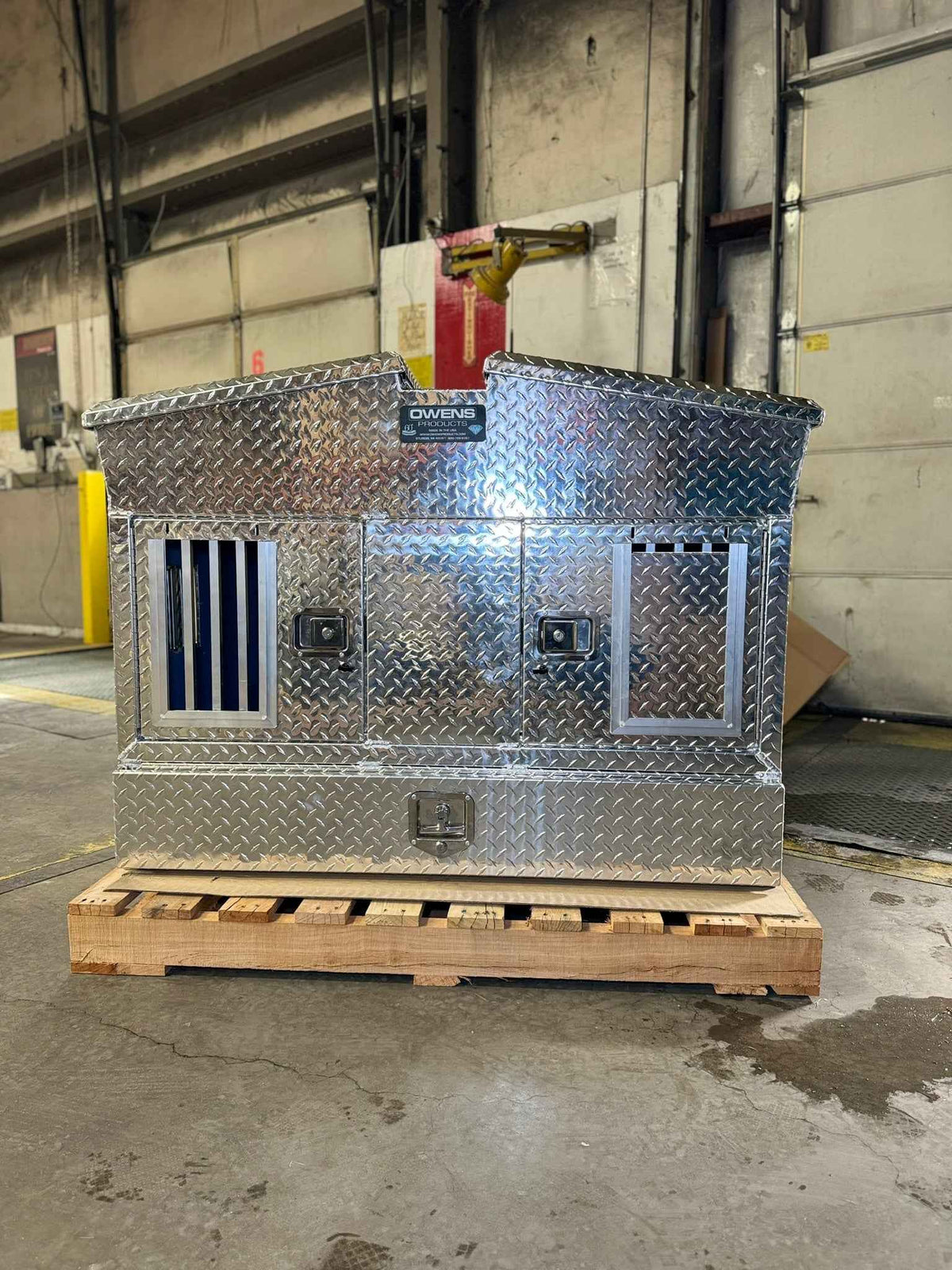 Dog Box 55105 Double Compartment Top And Bottom Storage UTV Dog Box / 46.5 W X 34 D X 38 H / All Season Vents / Diamond Tread Aluminum / Owens Products