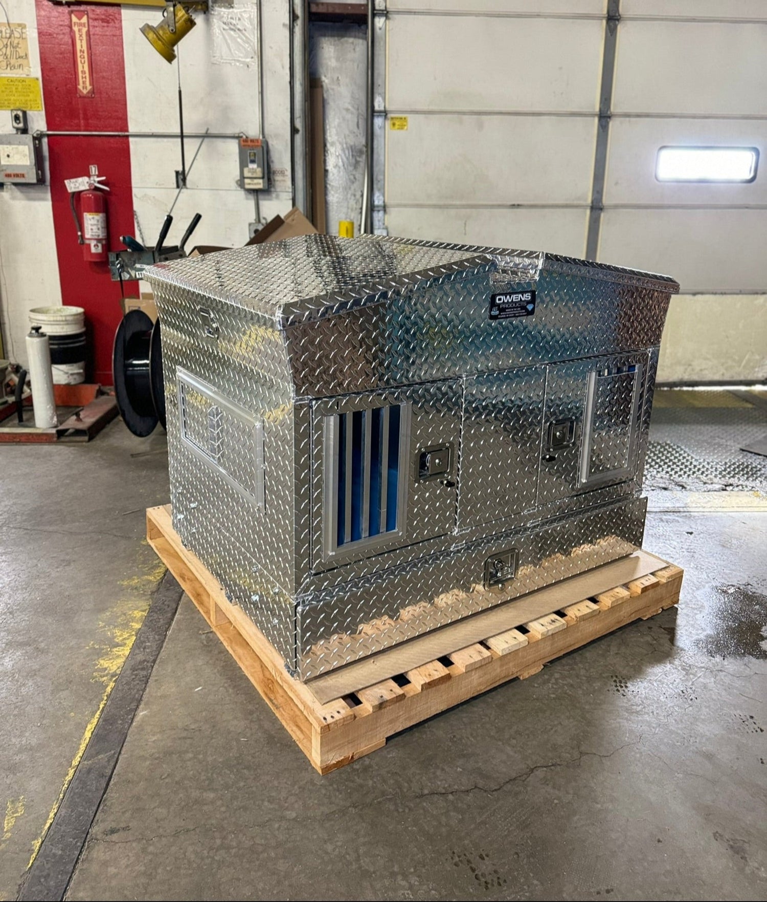 Dog Box 55105 Double Compartment Top And Bottom Storage UTV Dog Box / 46.5 W X 34 D X 38 H / All Season Vents / Diamond Tread Aluminum / Owens Products