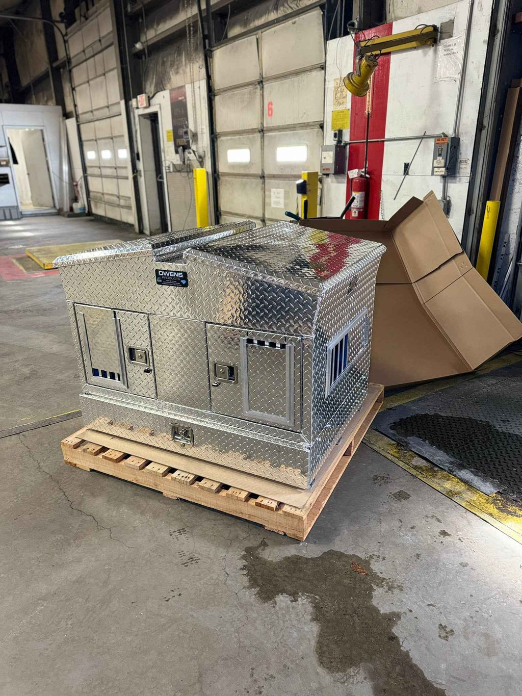 Dog Box 55105 Double Compartment Top And Bottom Storage UTV Dog Box / 46.5 W X 34 D X 38 H / All Season Vents / Diamond Tread Aluminum / Owens Products