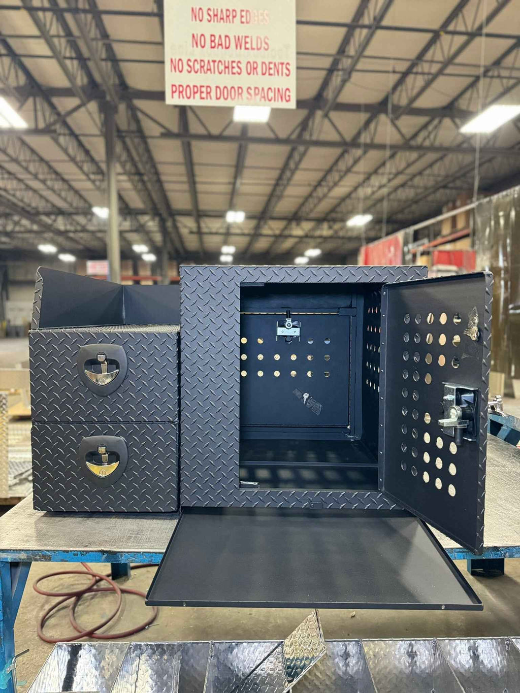 Dog Crate 55500 Professional K9 Series Rear Deployment Unit / Single Compartment / Side Drawer Storage / 45 W X 38 D X 31 H / Holes for Ventilation / Black / Diamond Tread Aluminum/ Owens Products