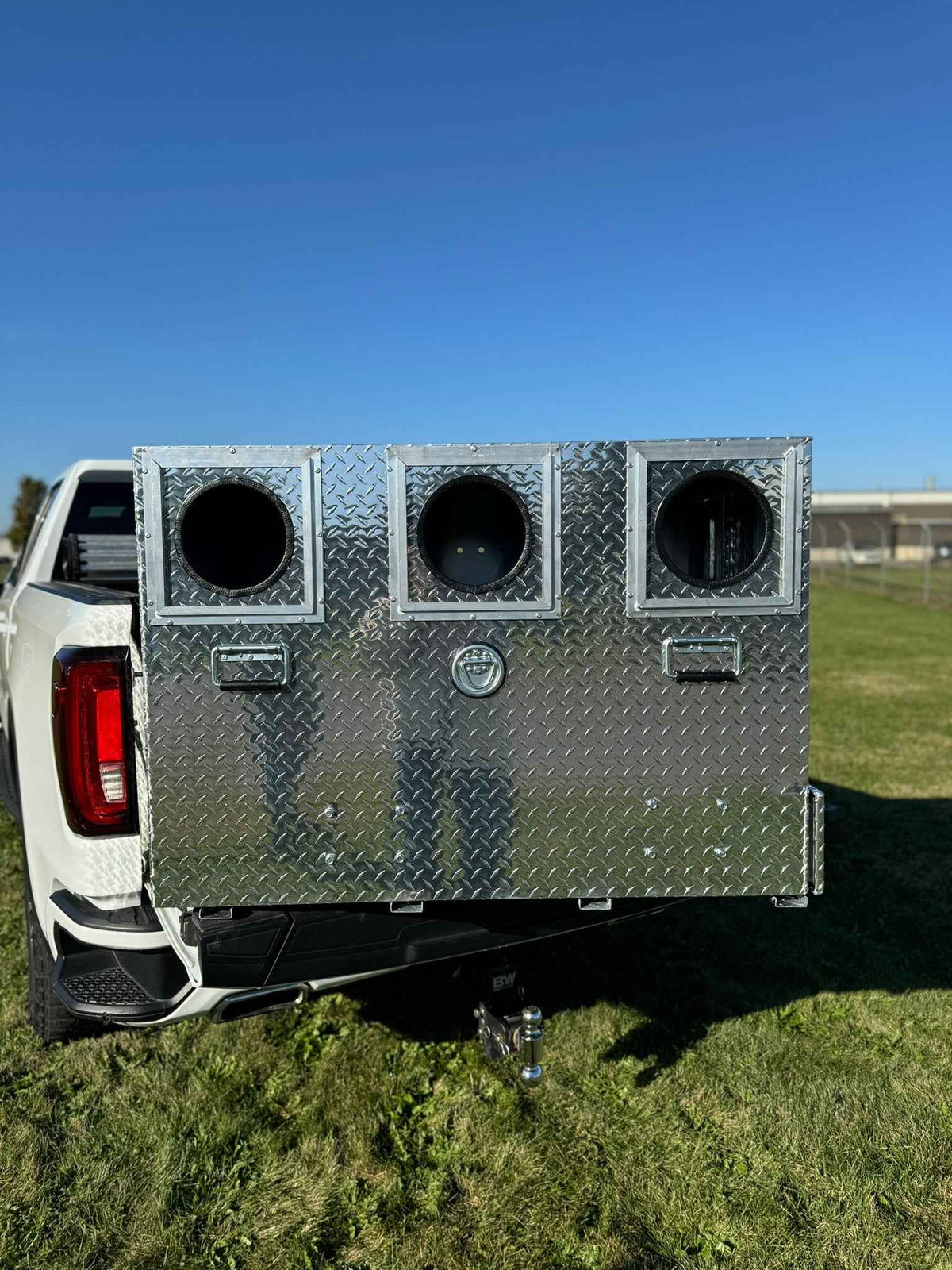 Dog Box 55080W Pro Hunter Series Double Compartment with Bottom Drawer / 46 W x 45 D x 32 H / Bear/Cat / Special Order / Striker Holes / Diamond Tread Aluminum / Owens Products
