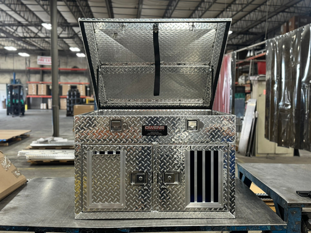 Dog Box 55078 Hunter Series Double Compartment with Top Storage / 38 W x 36 D x 26 H / Shallow / Standard Vents / Diamond Tread Aluminum / Owens Products