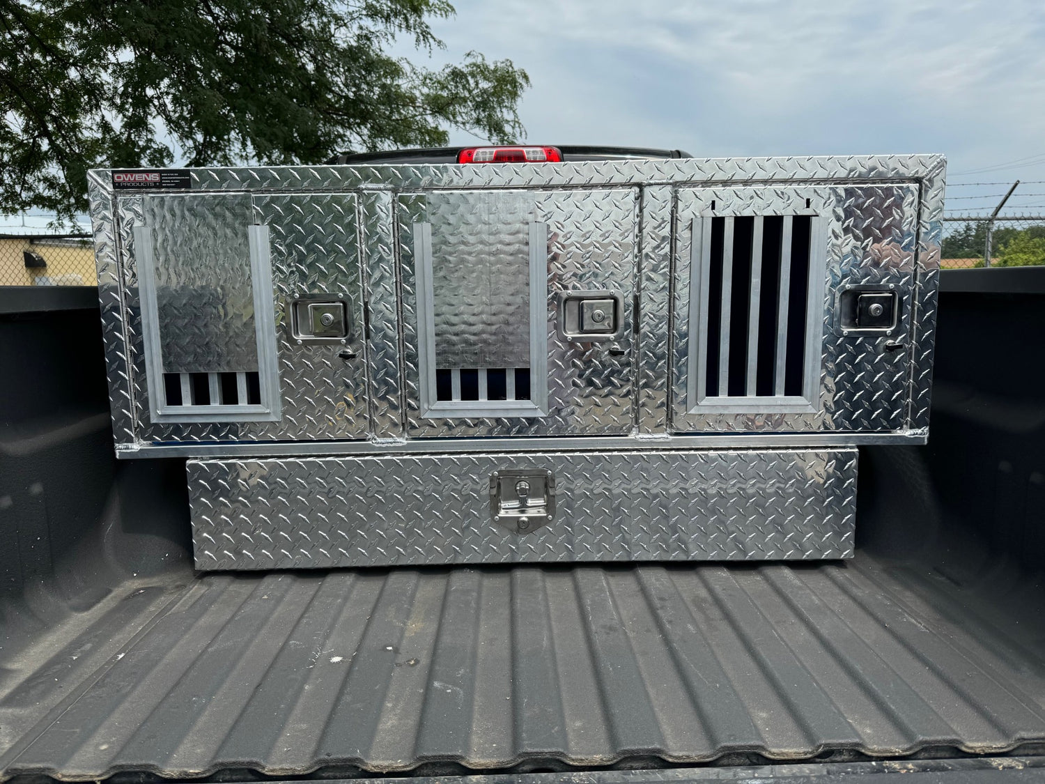 Dog Box 55111 Triple Compartment Bottom Storage Dog Box / 58 W X 40 D X 29 H / Diamond Tread Aluminum / Owens Products